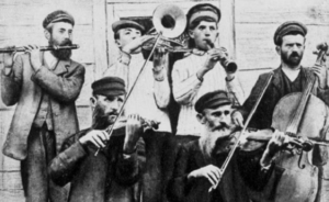 Klezmer musicians